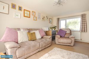 Sitting Room- click for photo gallery